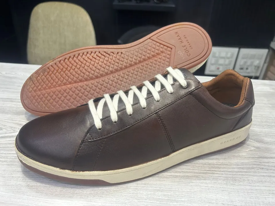 Genuine leather sneakers  uploaded by Aatif genuine shopping on 6/16/2023