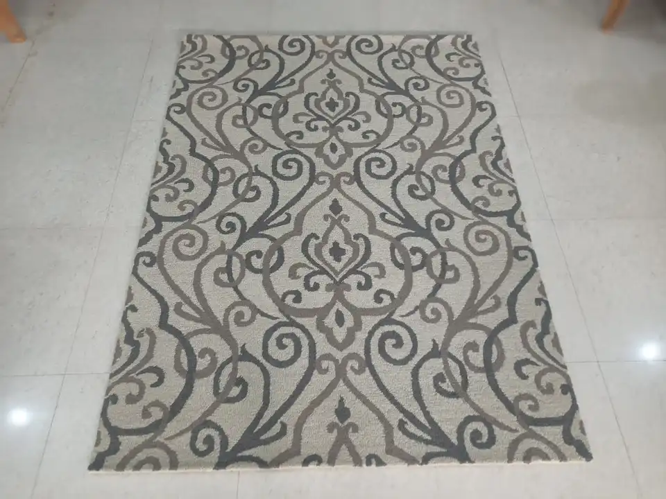 Hand made carpet uploaded by carpet sell on 6/17/2023