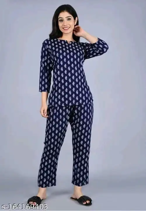 Woman nighty
Fabric - reyon uploaded by Jh enterprise on 6/17/2023