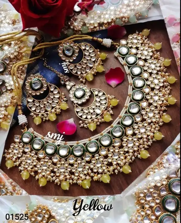Kundan necklace set uploaded by Manath on 6/17/2023