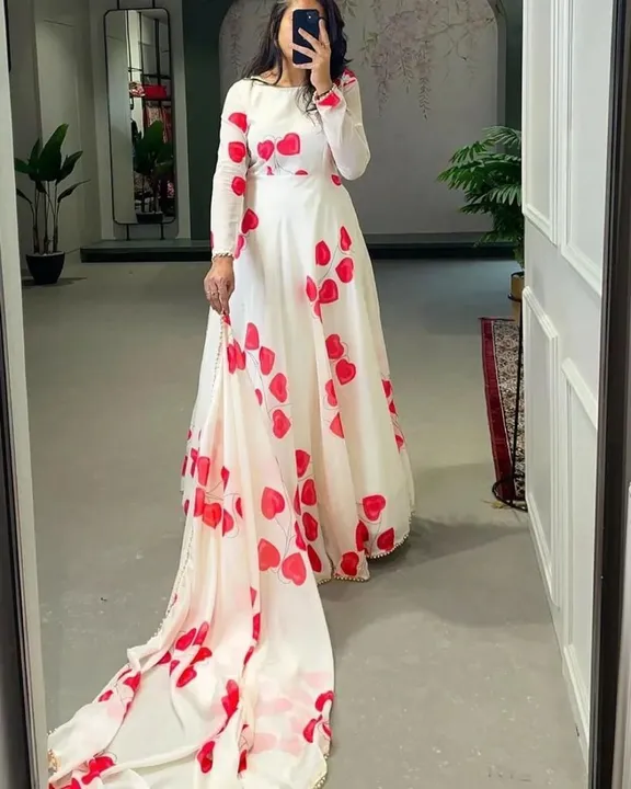 MAXI Gown ♥️ uploaded by Rang Bhoomi on 6/17/2023