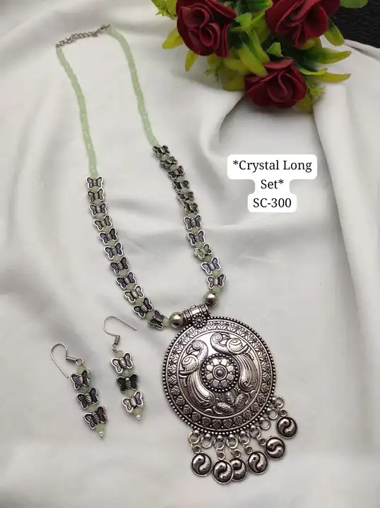 Crystal long set uploaded by Shreevari fashion on 6/1/2024