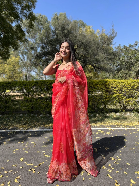 Cut worked dillagi red pure organza saree uploaded by Organza mall on 6/17/2023