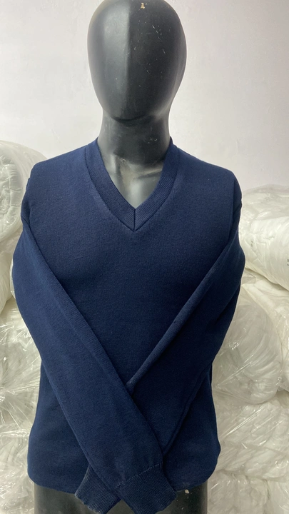 Navy blue plain sweater uploaded by Varun army store on 6/1/2024
