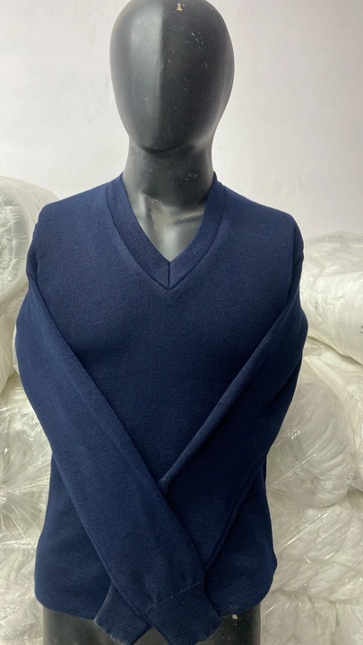 Navy blue plain sweater uploaded by Varun army store on 6/17/2023