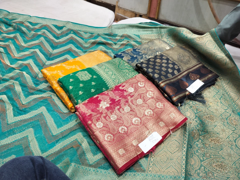 Organza uploaded by Aggarwal saree centre on 6/17/2023