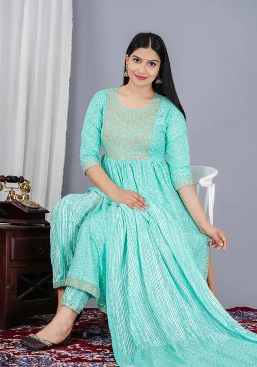 Kurti Pent &Duptta. uploaded by Divyanshi fashion on 6/17/2023