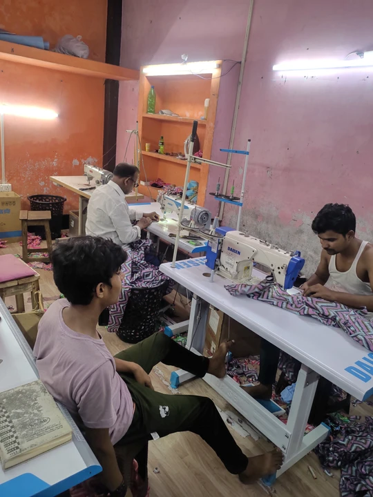 Factory Store Images of Awadh Chikankari 