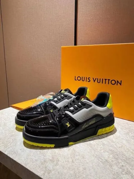 Louis Vuitton  uploaded by Brand surplus on 6/18/2023