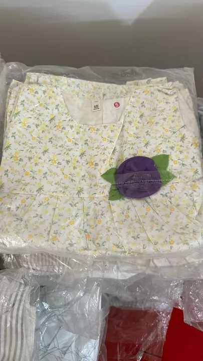 Kids frock minimum 100 p rate 75 Rs  uploaded by Aiza garments on 6/18/2023