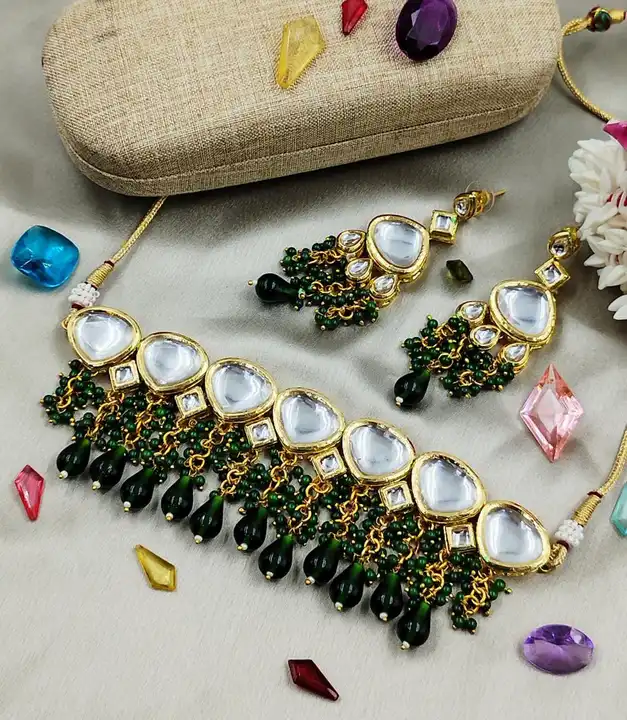 Kundan choker necklace set uploaded by Manath on 6/19/2023