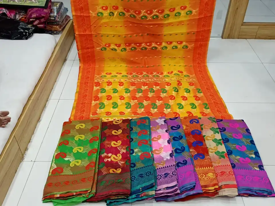 Post image I want 1-10 pieces of Saree at a total order value of 10000. Please send me price if you have this available.