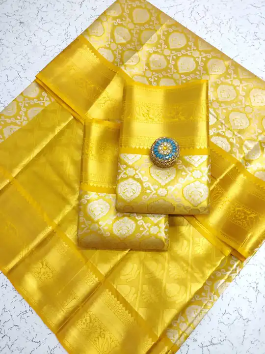 Post image *🦋🦋🦋ANEGA- SHINING TISSUE SILK SAREES

 *🍁Attractive Multi-color combination* 

*🍁100% Genuine Quality* 

*🍁 Extreme jari work pallu &amp; Blouse*

*🍁 Traditional big border finishing* 

*🍁Saree length 6.30 mtrs and weight 0.900 grms(aprox)*

*🍁High quality material*

*🍁Latest ethnic wear* 

 *🍁Gorgeous one for your special occasion* 

 price for single piece Rs 2000+$*

 Happy shopping