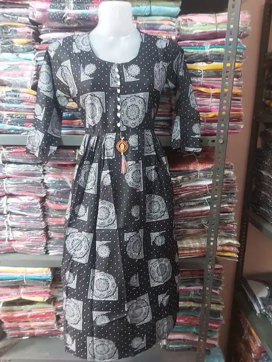 Short gown uploaded by Ekveera Fashion on 6/19/2023