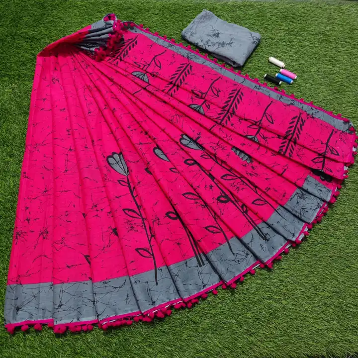 New printed mul mul cotton saree with cotton blouse 
Saree lenth 5.5mtr 
Blouse 0.80cm 
With pom pom uploaded by Saiba hand block on 6/19/2023