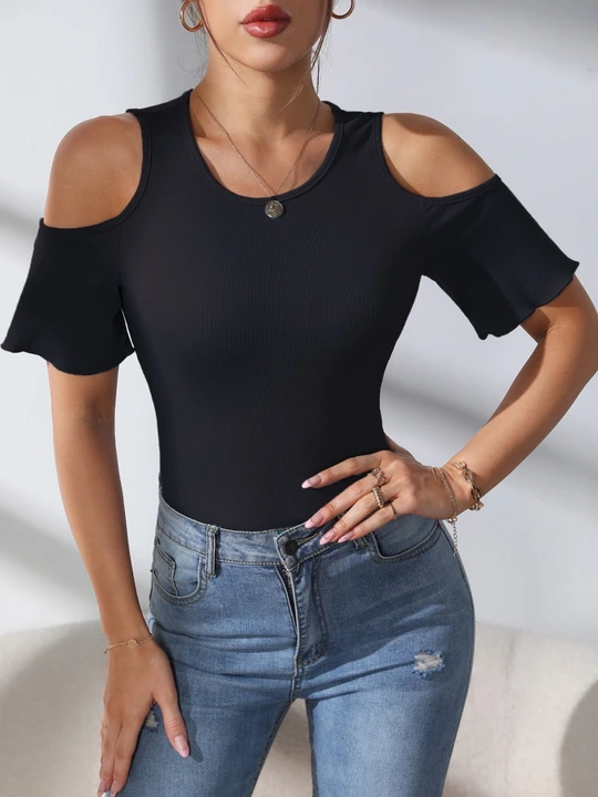 Cold shoulder top uploaded by Nalax Designs on 6/19/2023