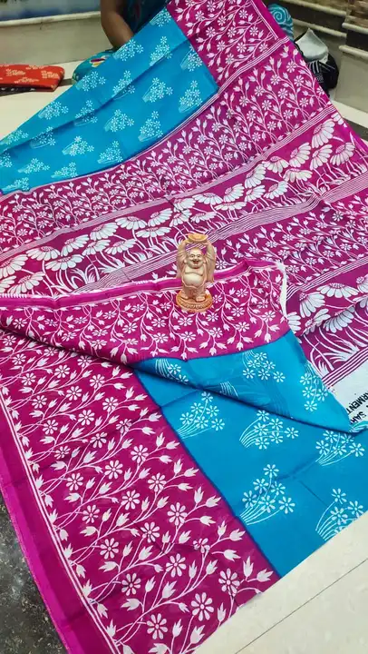 Molmol cotton saree  uploaded by Matri Saree Center on 6/20/2023