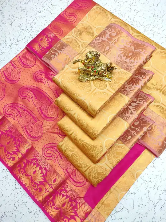Bro cade sarees  uploaded by business on 6/20/2023
