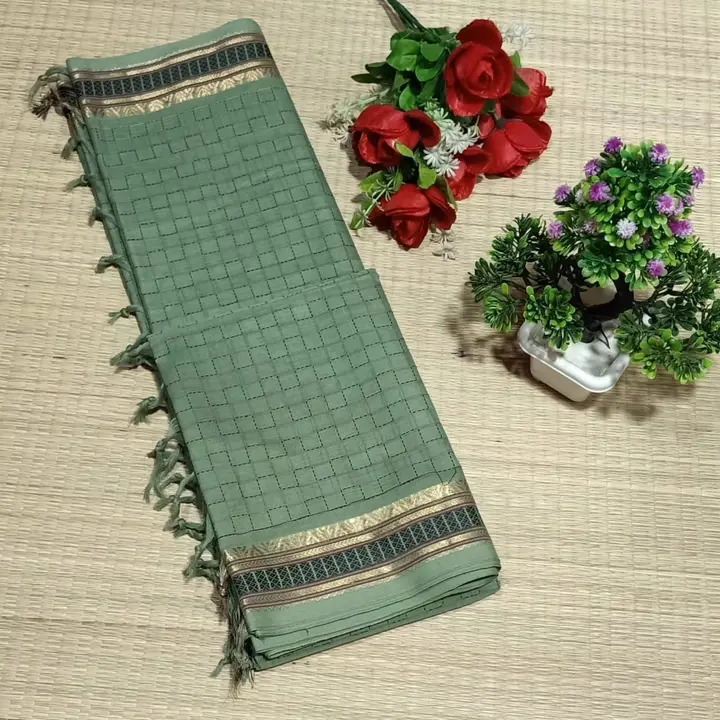 With blouse saree  uploaded by Cotton sarees on 6/20/2023