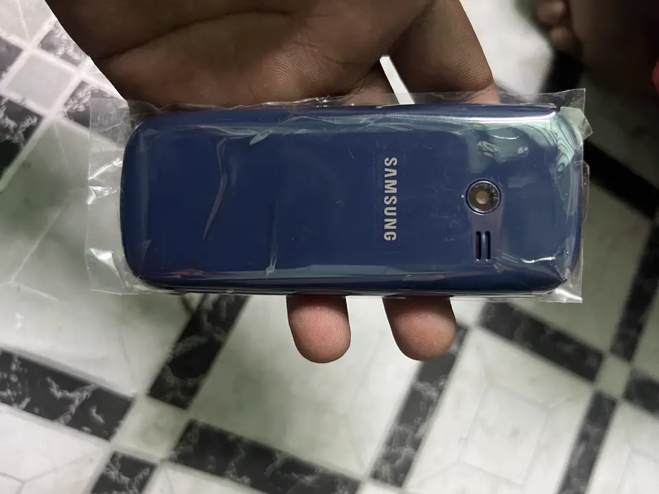 Samsung b313 uploaded by Safik lcd on 6/20/2023