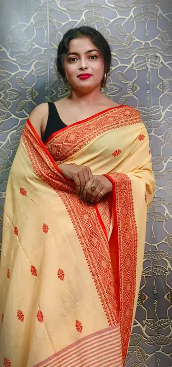 Devi Warren Handloom saree  uploaded by Matri Saree Center on 6/20/2023