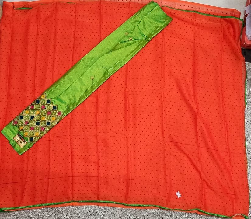 Silk saree with allover thread butta and designer blouse uploaded by business on 3/14/2021