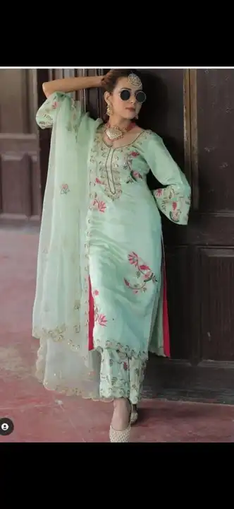 Punjabi suits  uploaded by business on 6/20/2023