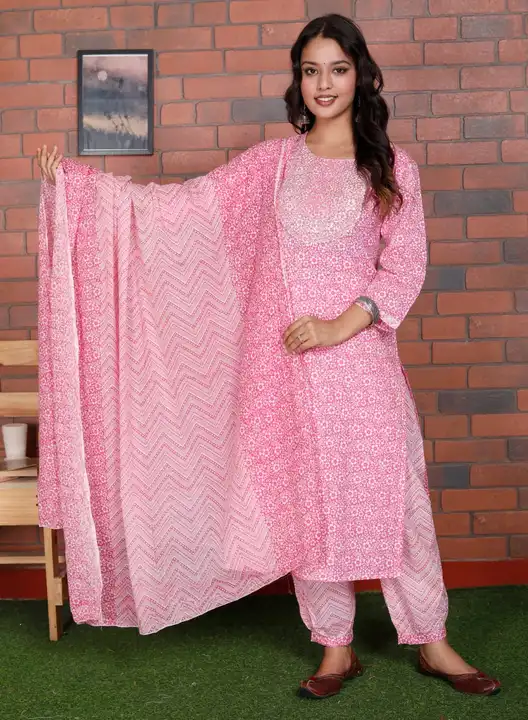 Cotton pink suit set uploaded by Kaashvi creations on 6/21/2023