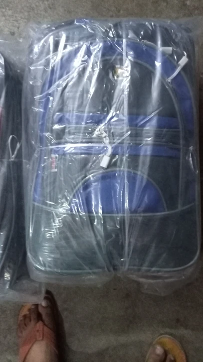 School and college bags  uploaded by Malik Manufacturer on 6/21/2023