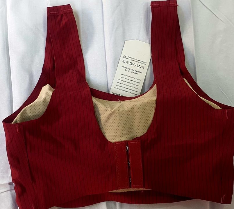 Post image Hey! Checkout my updated collection Imported Sports Bra.