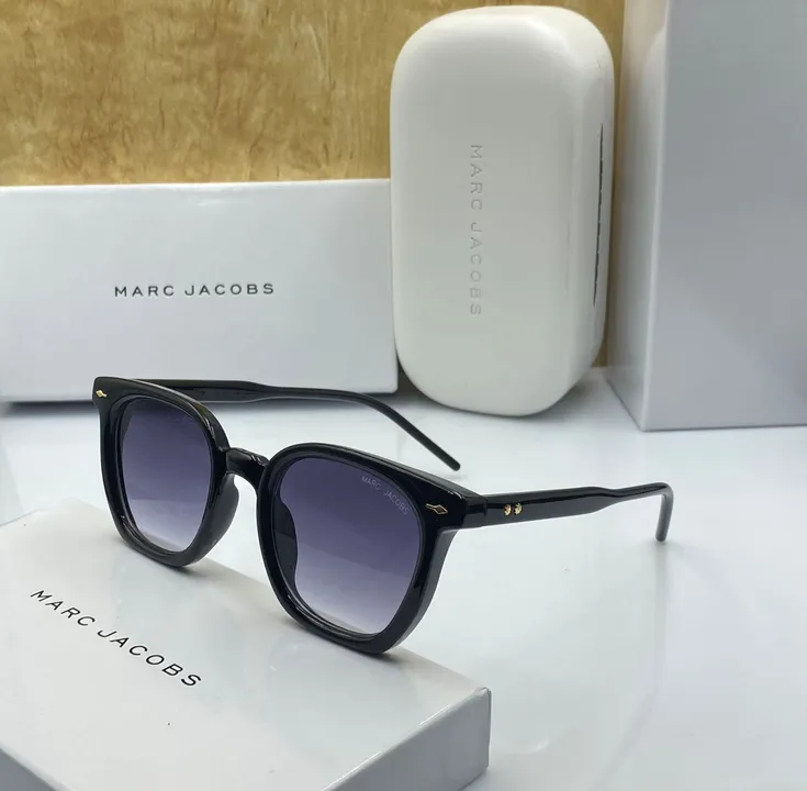 Marc jacobs  uploaded by Branded Shades on 6/22/2023