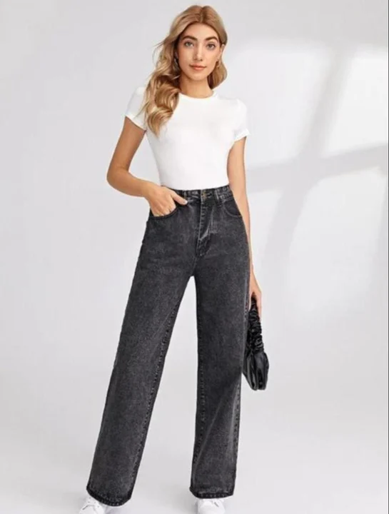 Wide leg women jeans uploaded by business on 6/22/2023