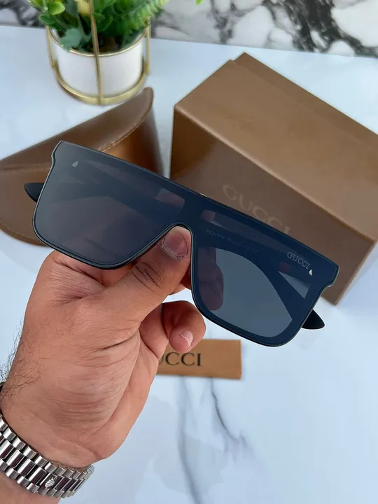 Gucci 21016 full black uploaded by SpidyShop345 on 6/22/2023