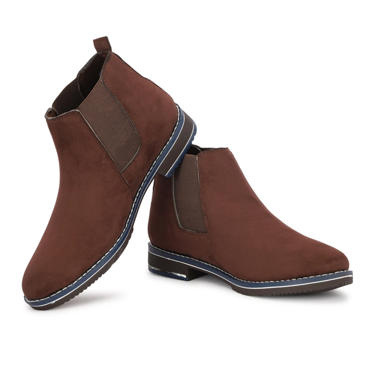 Brown Chelsea boots  uploaded by Fav shors on 6/23/2023