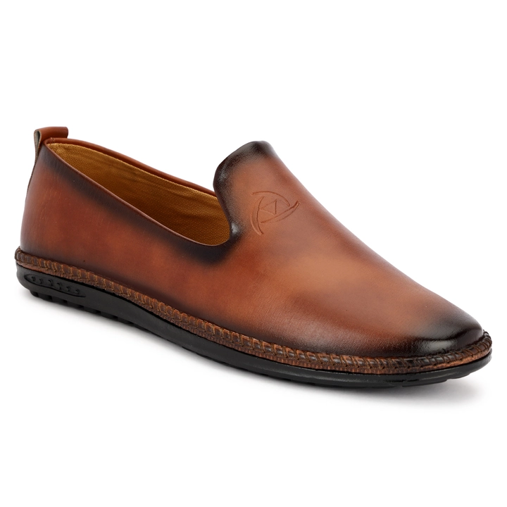 Loafers shoes nagra  uploaded by Fav shors on 6/23/2023