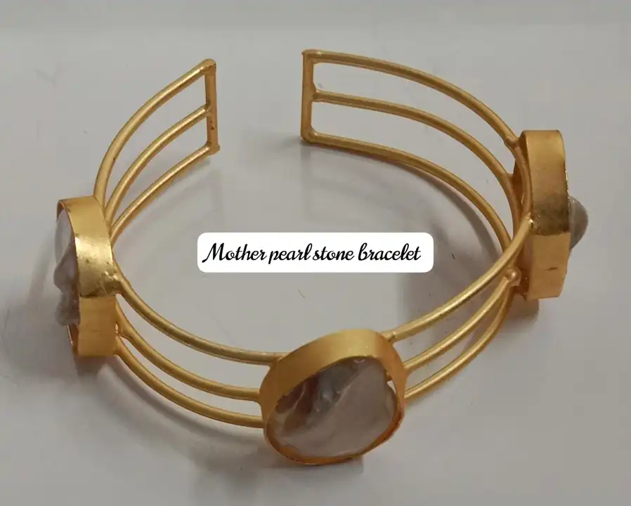Bracelet and earrings  uploaded by Makezak on 6/23/2023