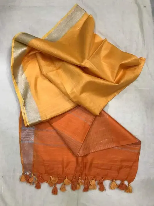 🥻Cotton slub sarees with blouse piece uploaded by Linen Saree Hub on 6/23/2023