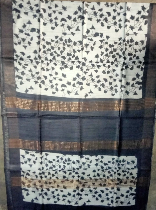 Warehouse Store Images of Decent silk saree