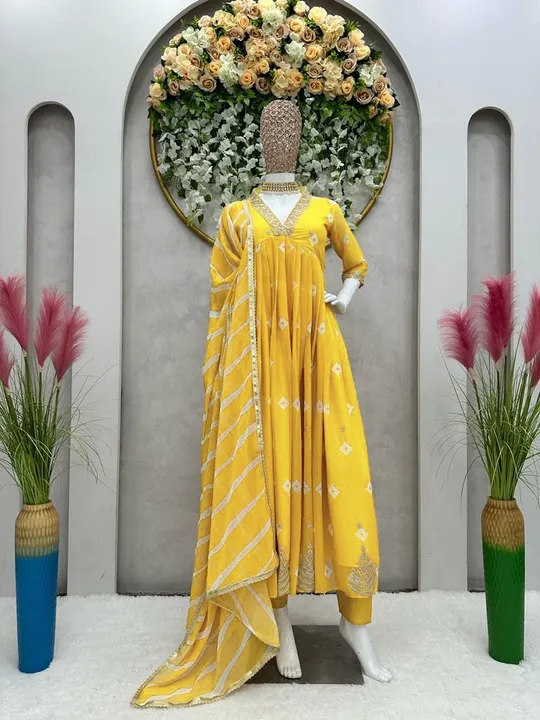 Gown uploaded by Jay Manudada Fabrics on 6/24/2023