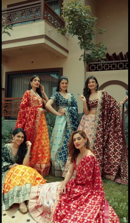 Pure banarasi dolo silk lahnga  uploaded by Style house on 6/24/2023
