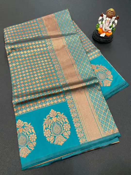 Kanjivaram Litchi silk Saree  uploaded by Ritika Internaational on 6/24/2023