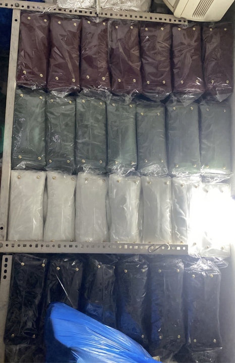 Warehouse Store Images of BM BAGS