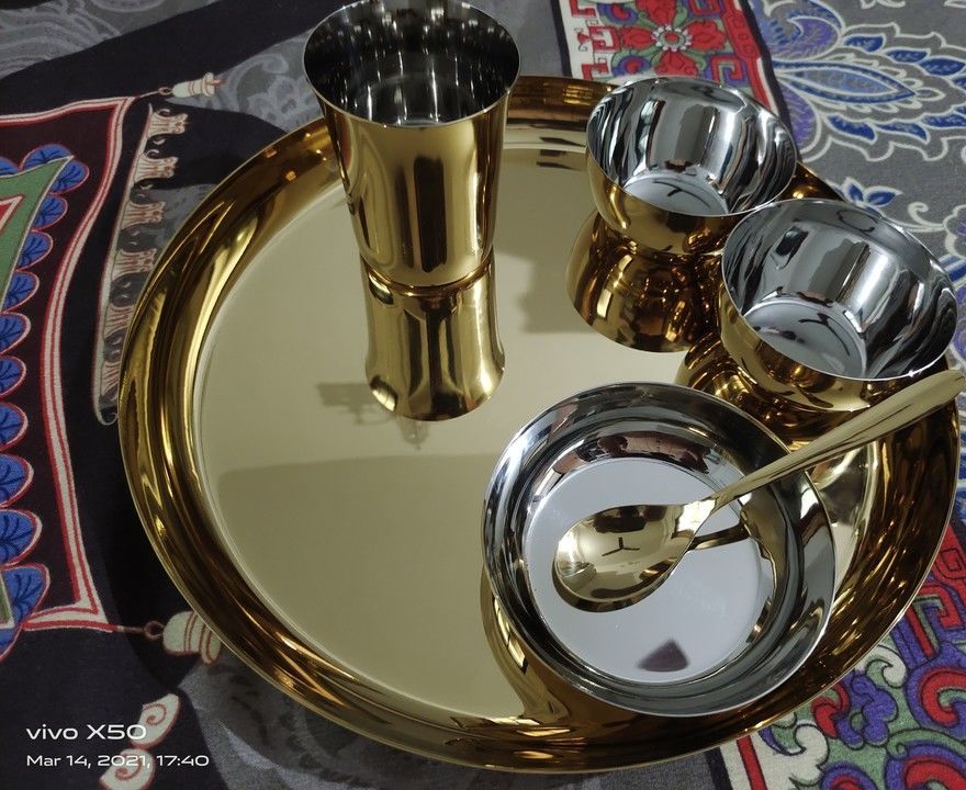 GOLD PLATED DINNER SET uploaded by business on 3/15/2021