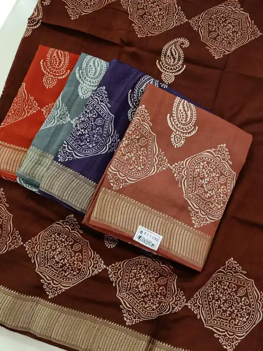 PURE DOLA SILK uploaded by Mukesh Saree Centre on 6/26/2023