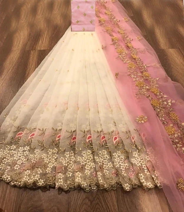 Lehengas -1033 uploaded by Sroly on 6/26/2023