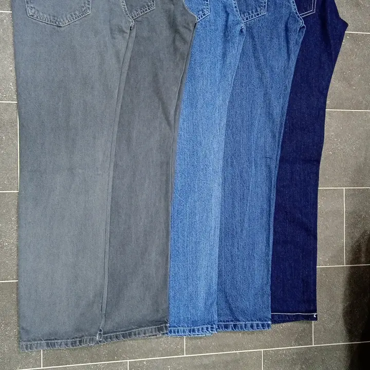 Baggy jeans  uploaded by business on 6/26/2023