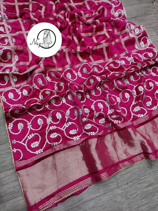 presents Trending  wedding special saree*


beautiful colour combination saree for all ladies 

👉ke uploaded by Gotapatti manufacturer on 6/27/2023