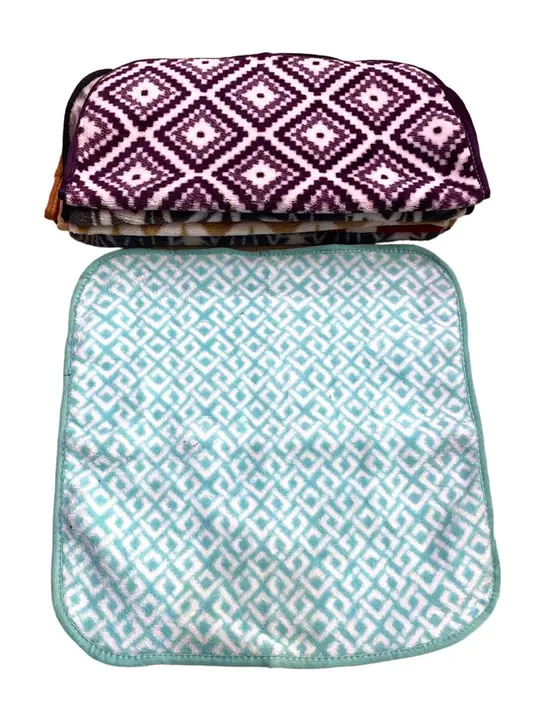 Face towels 12*12 size  uploaded by P S CREATION on 6/27/2023