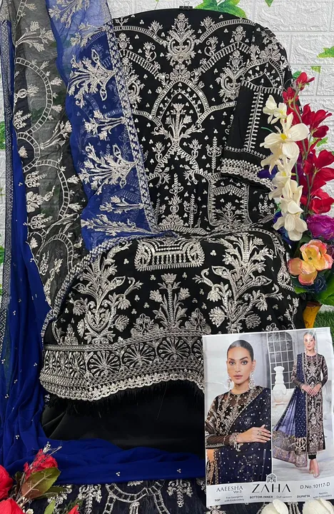 Zaha Designer Paksitani Suit  uploaded by Maa Fabircs on 6/27/2023