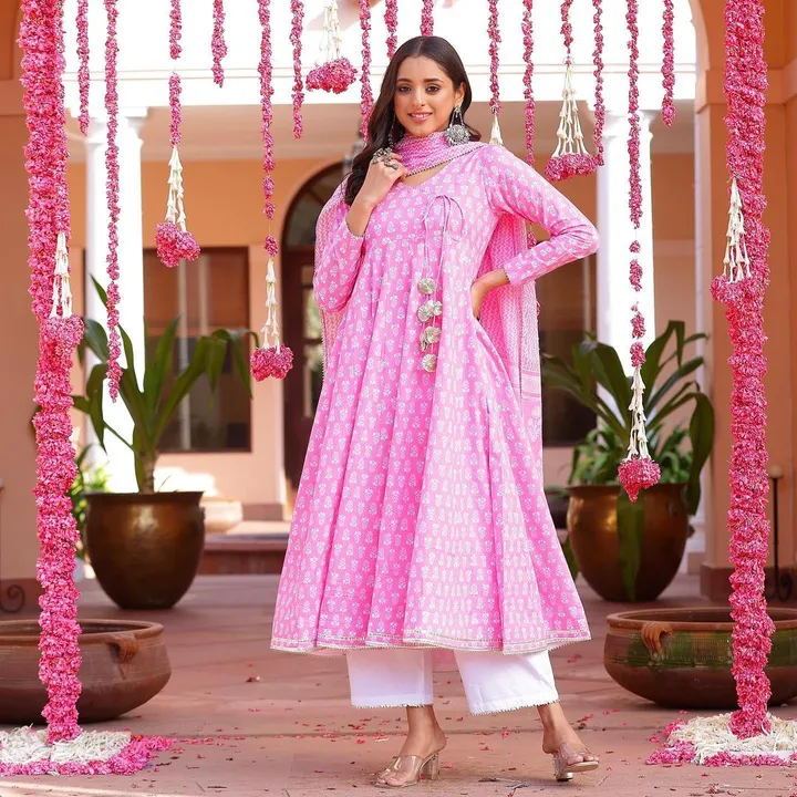 Pure cotton kurta pant and dupatta set  uploaded by Aleexa Outlet on 6/27/2023